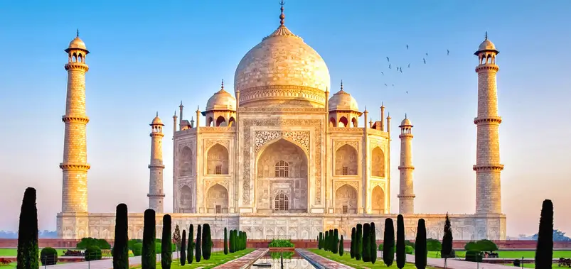 Nearby Attractions You Can Combine with the Baby Taj